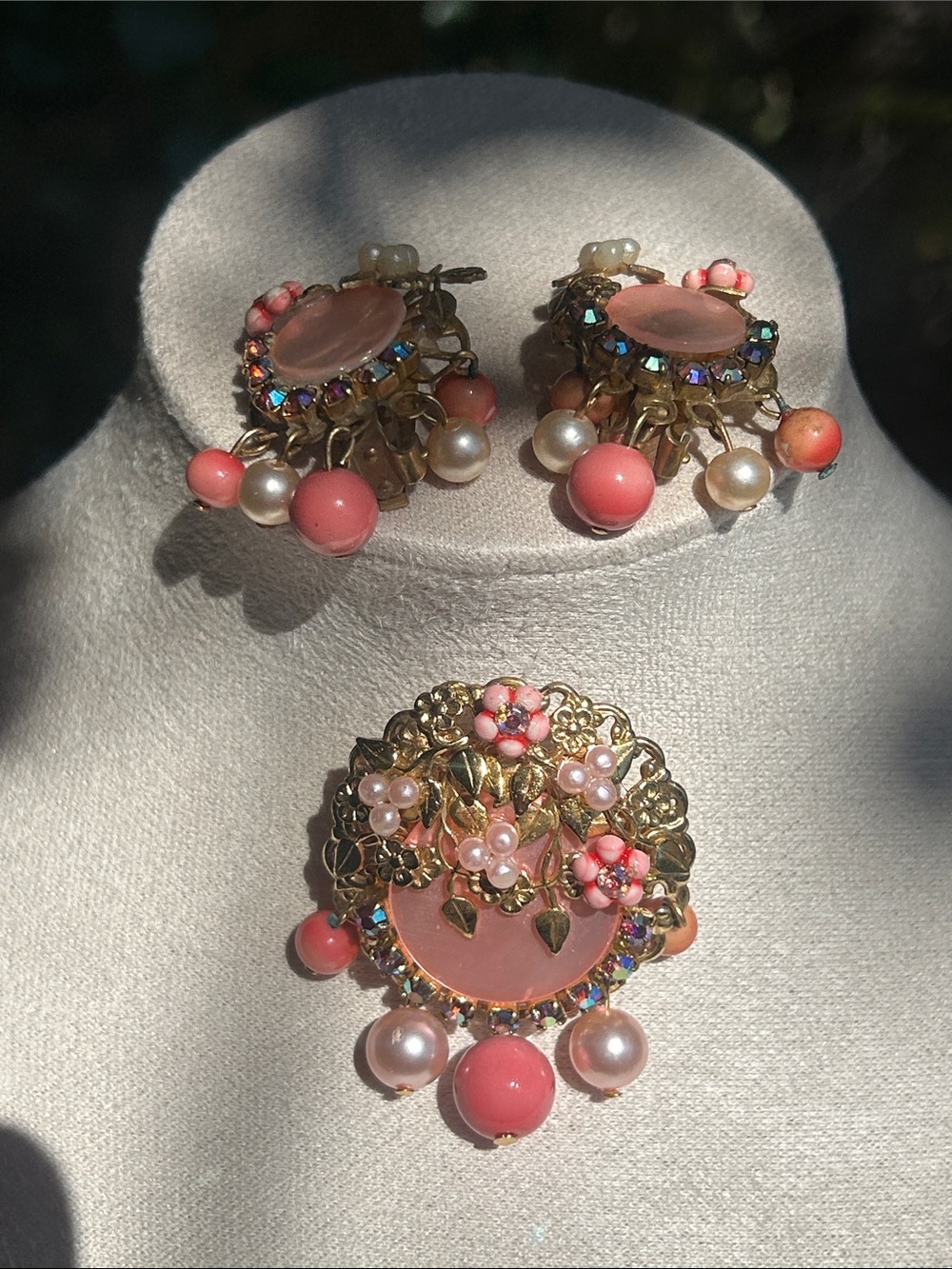1950s Floral Filigree AB Rhinestones Pearls Brooch Clip Ons Set